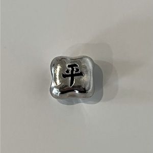Pandora charm 🤍